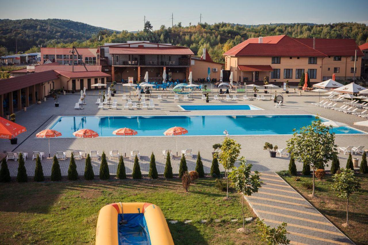 Illara Spa Hotel Irshava Zewnętrze zdjęcie