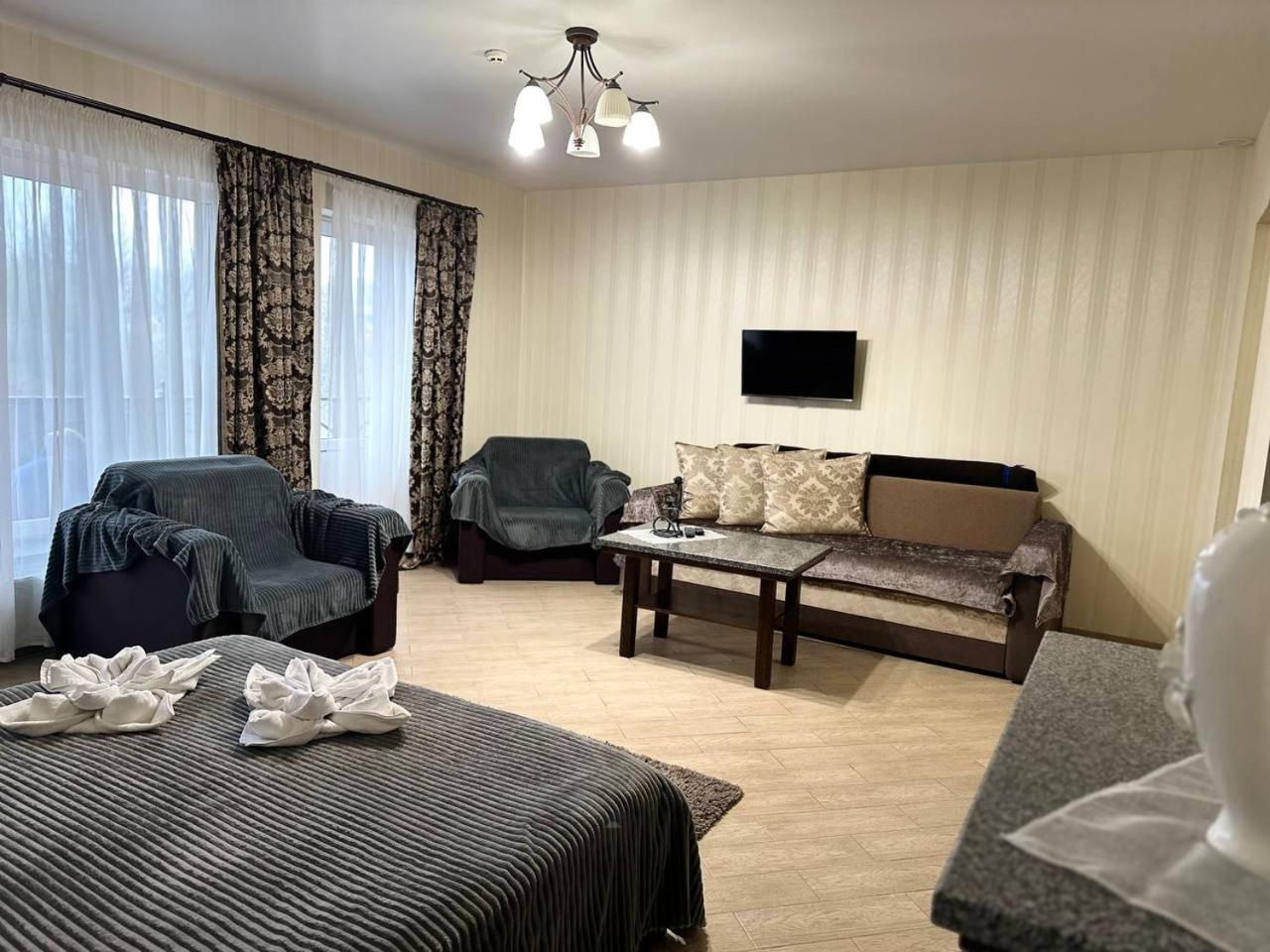 Illara Spa Hotel Irshava Zewnętrze zdjęcie